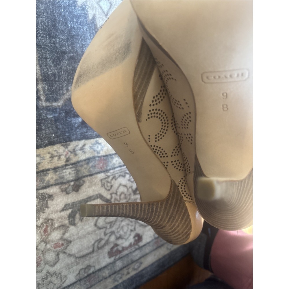 Coach Bethanie Sand Platform Pump - size 9 - Picture 7 of 8